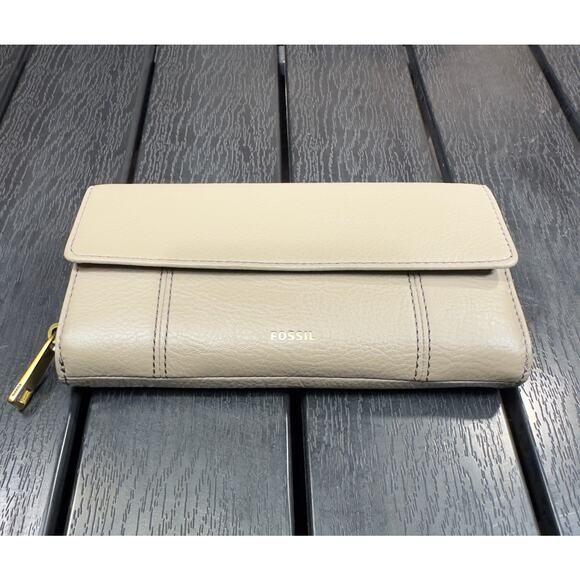 Fossil Jori RFID Flap Clutch Wallet Gray Taupe Genuine Leather Organizer Purse - Picture 1 of 15